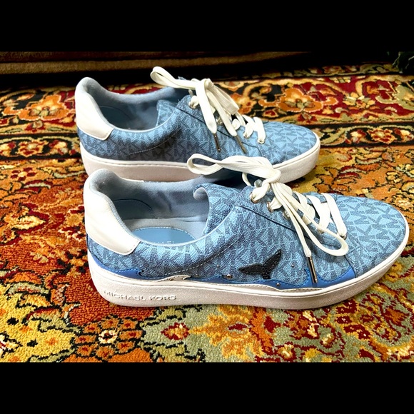 Michael Kors Shoes - Picture 1 of 4